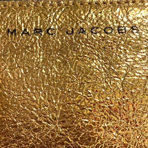 Marc Jacob’s Gold Clutch pouch make Bag - Picture 4 of 6